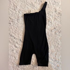 Naked wardrobe Black One-Shoulder Romper